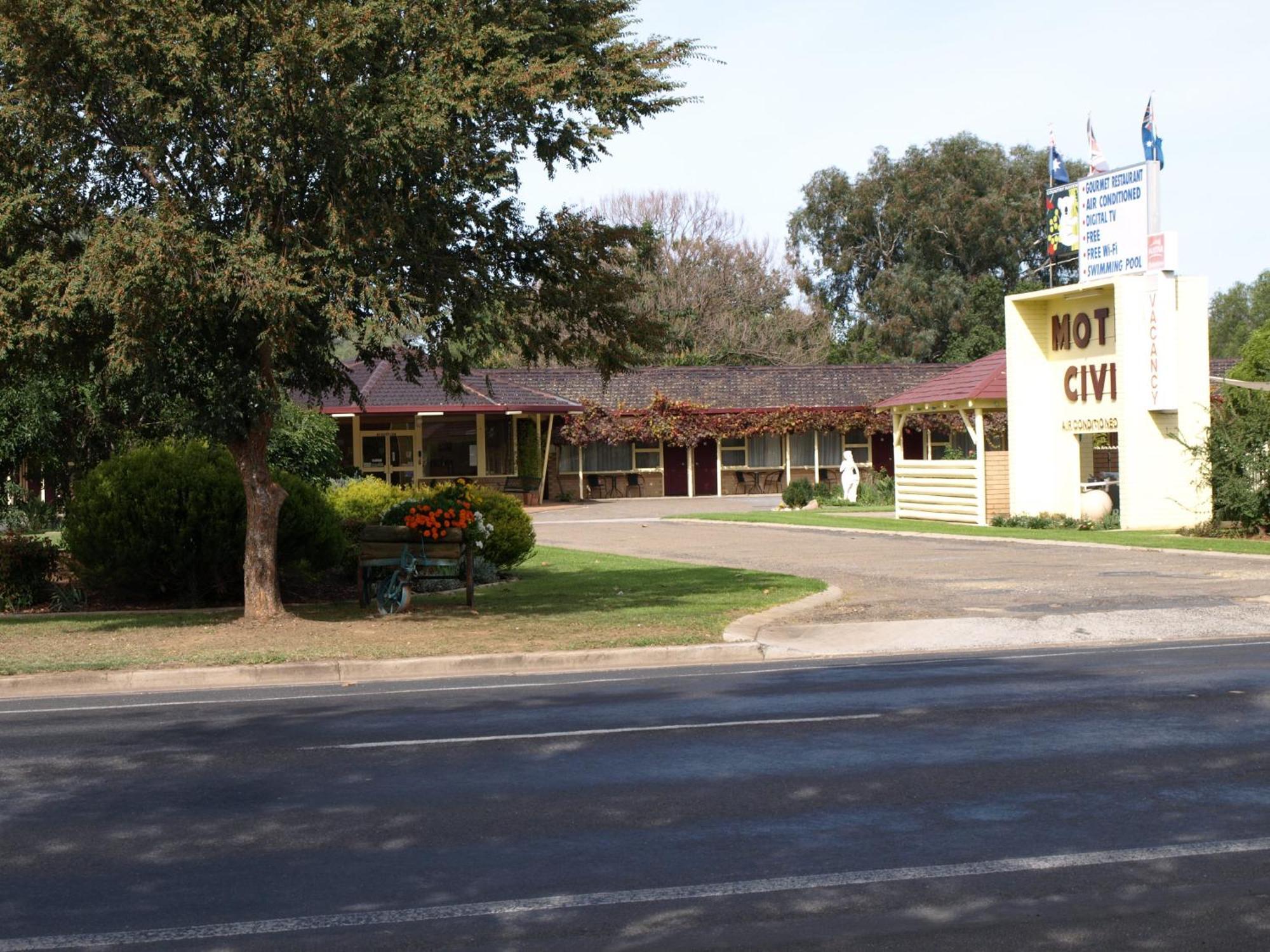 קווארה Civic Motor Inn מראה חיצוני תמונה